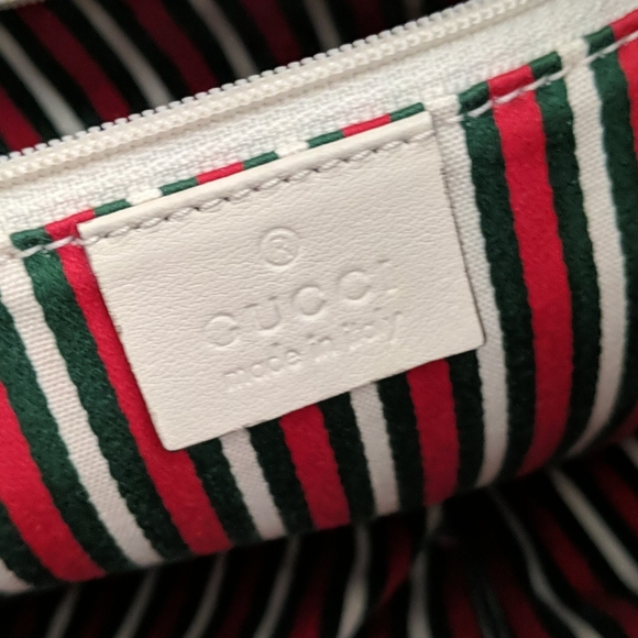 ✨ Authentic Gucci ✨ - Picture 5 of 16
